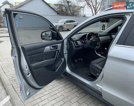 Серый Haval H2, объемом двигателя 1.5 л и пробегом 43 тыс. км за 12500 $, фото 24 на Automoto.ua