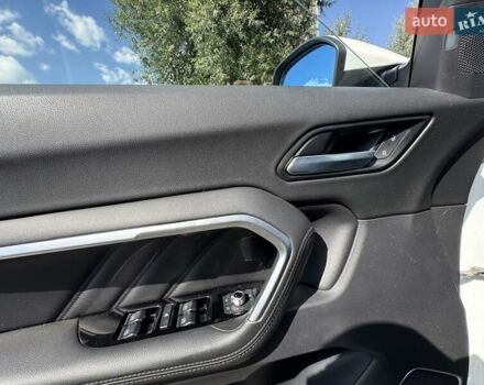 Білий Haval H6, об'ємом двигуна 1.97 л та пробігом 146 тис. км за 14500 $, фото 18 на Automoto.ua