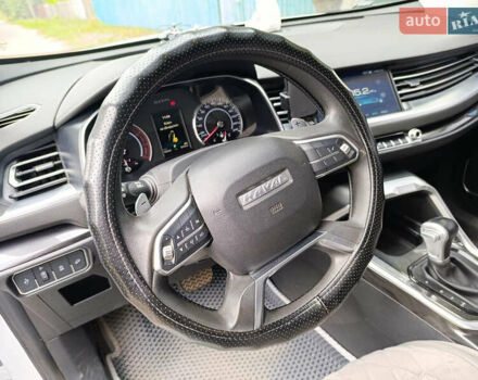 Белый Haval H6, объемом двигателя 1.5 л и пробегом 99 тыс. км за 14850 $, фото 2 на Automoto.ua
