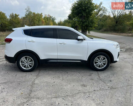 Белый Haval H6, объемом двигателя 1.97 л и пробегом 133 тыс. км за 14000 $, фото 3 на Automoto.ua