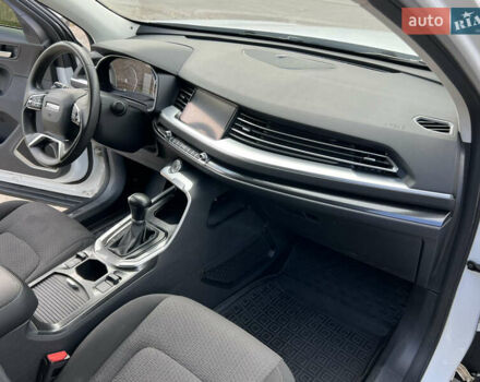 Белый Haval H6, объемом двигателя 1.97 л и пробегом 133 тыс. км за 14000 $, фото 10 на Automoto.ua