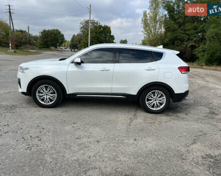 Белый Haval H6, объемом двигателя 1.97 л и пробегом 133 тыс. км за 14000 $, фото 7 на Automoto.ua