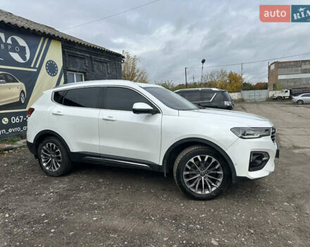 Білий Haval H6, об'ємом двигуна 1.97 л та пробігом 108 тис. км за 14999 $, фото 7 на Automoto.ua