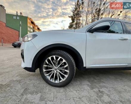 Білий Haval H6, об'ємом двигуна 1.97 л та пробігом 120 тис. км за 17000 $, фото 20 на Automoto.ua
