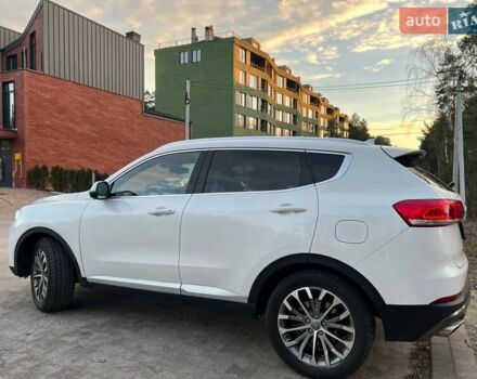 Білий Haval H6, об'ємом двигуна 1.97 л та пробігом 120 тис. км за 17000 $, фото 14 на Automoto.ua