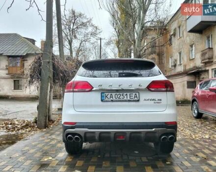 Белый Haval H6, объемом двигателя 2 л и пробегом 63 тыс. км за 16000 $, фото 8 на Automoto.ua