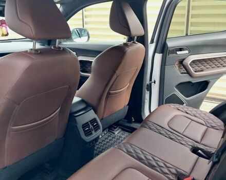 Белый Haval H6, объемом двигателя 1.97 л и пробегом 59 тыс. км за 18300 $, фото 11 на Automoto.ua