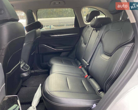 Белый Haval H6, объемом двигателя 2 л и пробегом 39 тыс. км за 21900 $, фото 13 на Automoto.ua