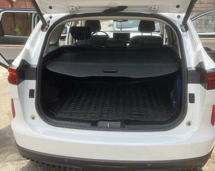 Белый Haval H6, объемом двигателя 2 л и пробегом 27 тыс. км за 19500 $, фото 3 на Automoto.ua