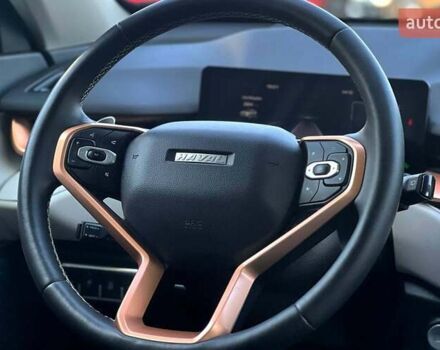 Білий Haval H6, об'ємом двигуна 2 л та пробігом 13 тис. км за 24500 $, фото 14 на Automoto.ua