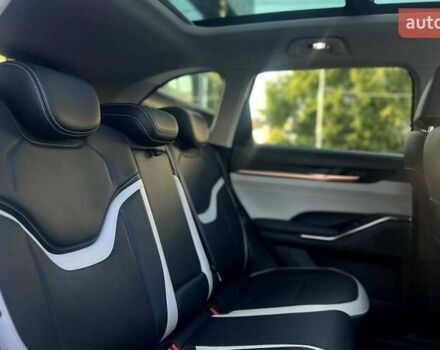 Білий Haval H6, об'ємом двигуна 2 л та пробігом 13 тис. км за 24500 $, фото 23 на Automoto.ua