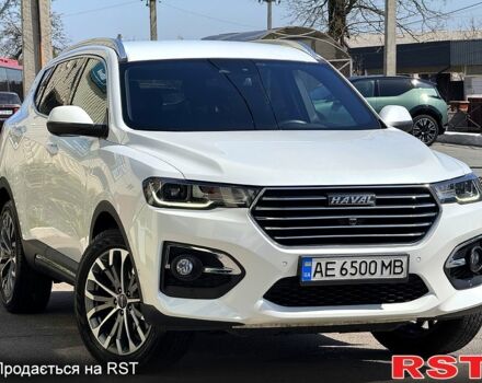Белый Haval H6, объемом двигателя 2 л и пробегом 51 тыс. км за 13000 $, фото 1 на Automoto.ua