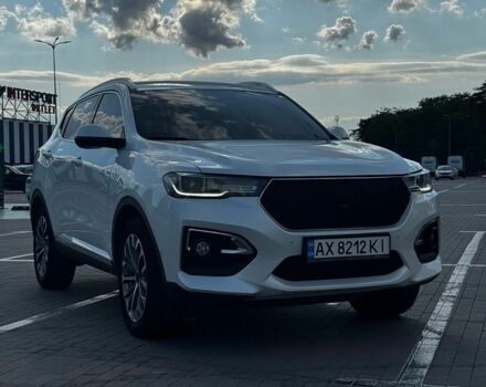 Белый Haval H6, объемом двигателя 2 л и пробегом 95 тыс. км за 13800 $, фото 1 на Automoto.ua
