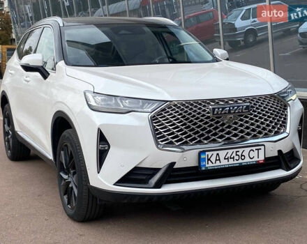 Белый Haval H6, объемом двигателя 2 л и пробегом 39 тыс. км за 21900 $, фото 1 на Automoto.ua