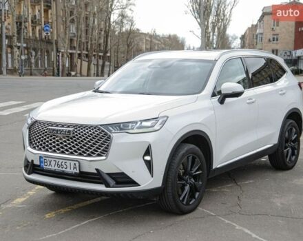 Белый Haval H6, объемом двигателя 2 л и пробегом 81 тыс. км за 18500 $, фото 1 на Automoto.ua