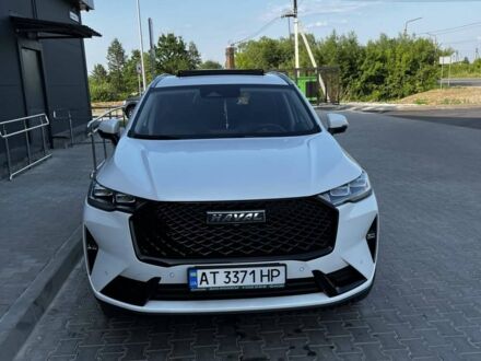 Белый Haval H6, объемом двигателя 2 л и пробегом 30 тыс. км за 23500 $, фото 1 на Automoto.ua