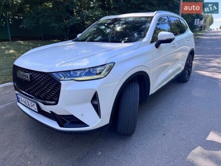 Белый Haval H6, объемом двигателя 2 л и пробегом 17 тыс. км за 23800 $, фото 1 на Automoto.ua