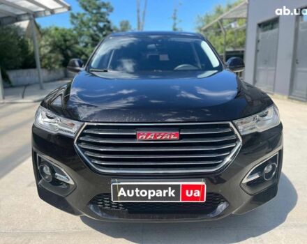 Черный Haval H6, объемом двигателя 2 л и пробегом 48 тыс. км за 16990 $, фото 1 на Automoto.ua