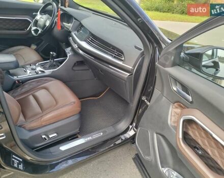 Черный Haval H6, объемом двигателя 1.97 л и пробегом 103 тыс. км за 14099 $, фото 24 на Automoto.ua
