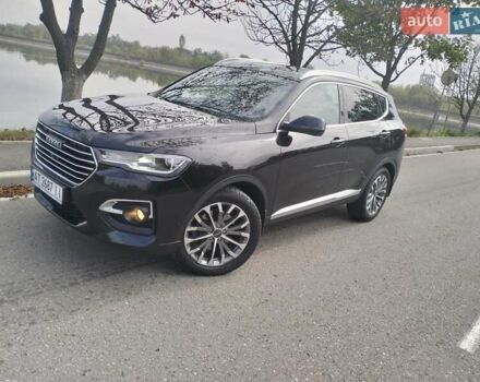 Черный Haval H6, объемом двигателя 1.97 л и пробегом 103 тыс. км за 14099 $, фото 2 на Automoto.ua