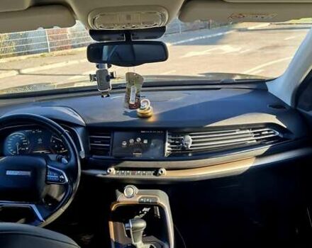 Черный Haval H6, объемом двигателя 2 л и пробегом 72 тыс. км за 15000 $, фото 8 на Automoto.ua