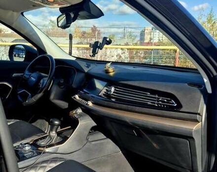 Черный Haval H6, объемом двигателя 2 л и пробегом 72 тыс. км за 15000 $, фото 2 на Automoto.ua