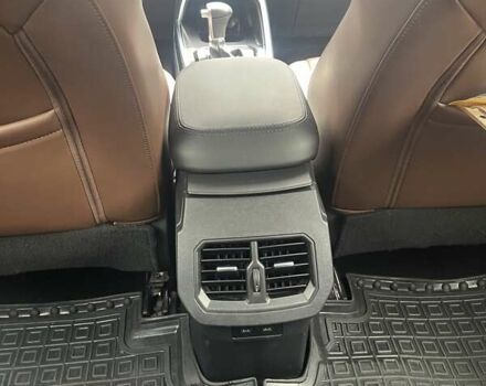 Черный Haval H6, объемом двигателя 1.97 л и пробегом 200 тыс. км за 18499 $, фото 10 на Automoto.ua