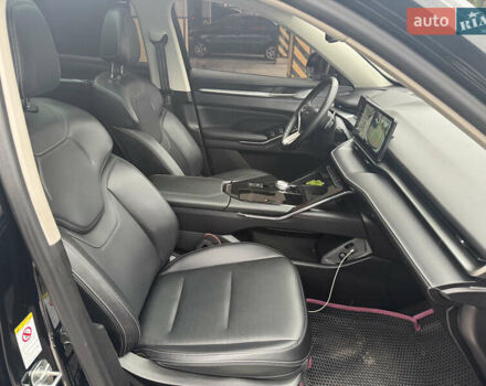 Черный Haval H6, объемом двигателя 2 л и пробегом 85 тыс. км за 23299 $, фото 49 на Automoto.ua