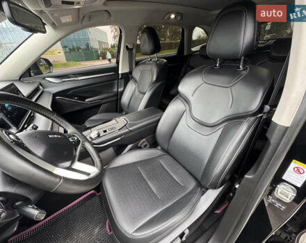 Черный Haval H6, объемом двигателя 2 л и пробегом 85 тыс. км за 23299 $, фото 15 на Automoto.ua