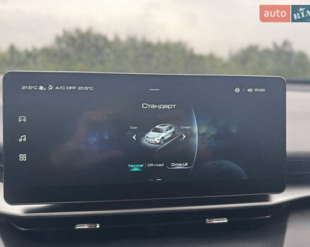 Черный Haval H6, объемом двигателя 2 л и пробегом 85 тыс. км за 23299 $, фото 26 на Automoto.ua