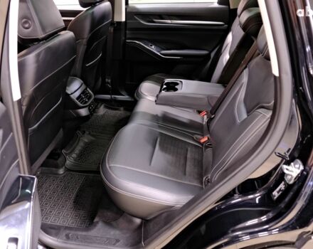 Чорний Haval H6, об'ємом двигуна 2 л та пробігом 56 тис. км за 17900 $, фото 7 на Automoto.ua