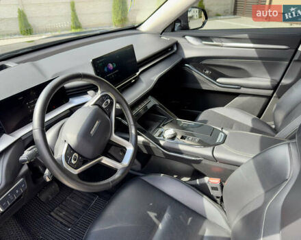 Черный Haval H6, объемом двигателя 2 л и пробегом 58 тыс. км за 18091 $, фото 6 на Automoto.ua