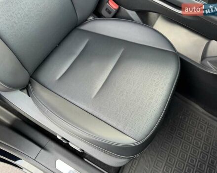 Черный Haval H6, объемом двигателя 2 л и пробегом 71 тыс. км за 19900 $, фото 64 на Automoto.ua