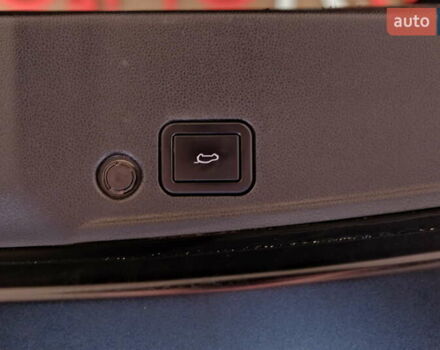 Черный Haval H6, объемом двигателя 2 л и пробегом 56 тыс. км за 17900 $, фото 49 на Automoto.ua