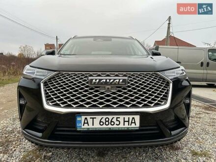 Черный Haval H6, объемом двигателя 2 л и пробегом 65 тыс. км за 20300 $, фото 1 на Automoto.ua