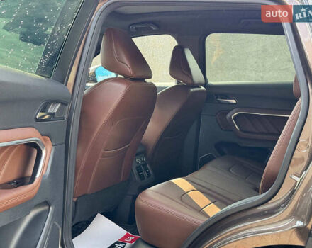 Коричневый Haval H6, объемом двигателя 2 л и пробегом 143 тыс. км за 13690 $, фото 15 на Automoto.ua