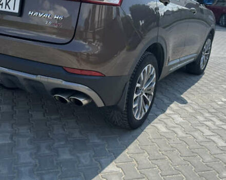 Коричневый Haval H6, объемом двигателя 1.97 л и пробегом 169 тыс. км за 12999 $, фото 3 на Automoto.ua