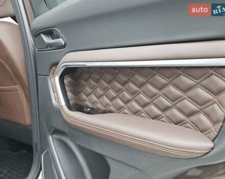 Коричневый Haval H6, объемом двигателя 1.97 л и пробегом 11 тыс. км за 19900 $, фото 48 на Automoto.ua