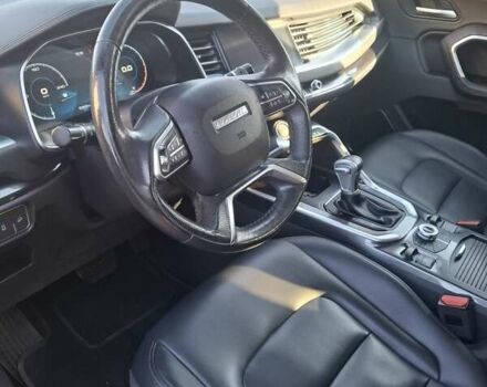 Красный Haval H6, объемом двигателя 1.97 л и пробегом 126 тыс. км за 16000 $, фото 9 на Automoto.ua