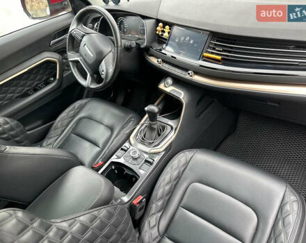Красный Haval H6, объемом двигателя 2 л и пробегом 60 тыс. км за 15500 $, фото 7 на Automoto.ua