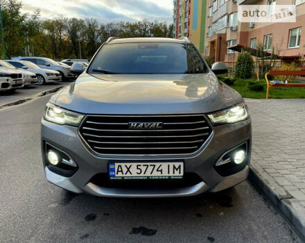 Сірий Haval H6, об'ємом двигуна 1.97 л та пробігом 50 тис. км за 17900 $, фото 2 на Automoto.ua