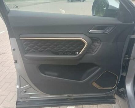 Серый Haval H6, объемом двигателя 2 л и пробегом 51 тыс. км за 15400 $, фото 3 на Automoto.ua