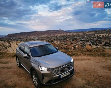 Сірий Haval H6, об'ємом двигуна 2 л та пробігом 54 тис. км за 24000 $, фото 2 на Automoto.ua