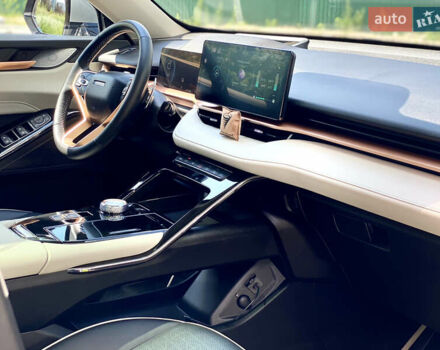 Серый Haval H6, объемом двигателя 2 л и пробегом 29 тыс. км за 24999 $, фото 17 на Automoto.ua