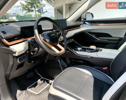 Серый Haval H6, объемом двигателя 2 л и пробегом 29 тыс. км за 24999 $, фото 13 на Automoto.ua