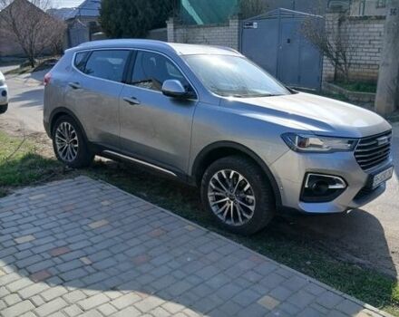 Серый Haval H6, объемом двигателя 1.97 л и пробегом 60 тыс. км за 13800 $, фото 1 на Automoto.ua