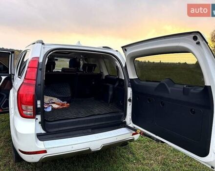 Haval H9 2018 в Черкассах на Automoto.ua Белый Haval H9, объемом двигателя 2 л и пробегом 149 тыс. км за 18000 $, фото 7 на Automoto.ua