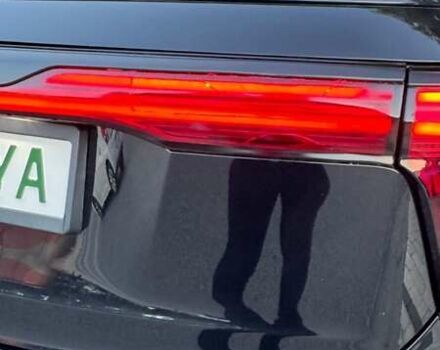 Чорний Hongqi E-HS9, об'ємом двигуна 0 л та пробігом 42 тис. км за 55000 $, фото 8 на Automoto.ua