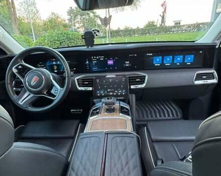 Чорний Hongqi E-HS9, об'ємом двигуна 0 л та пробігом 42 тис. км за 55000 $, фото 7 на Automoto.ua