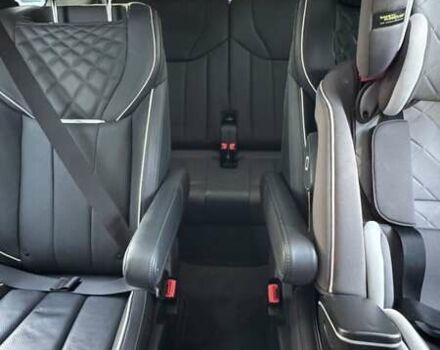 Чорний Hongqi E-HS9, об'ємом двигуна 0 л та пробігом 42 тис. км за 55000 $, фото 5 на Automoto.ua